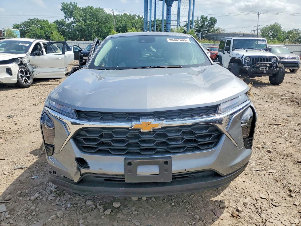 2026 Chevrolet Trax Ls - zdjęcie 5