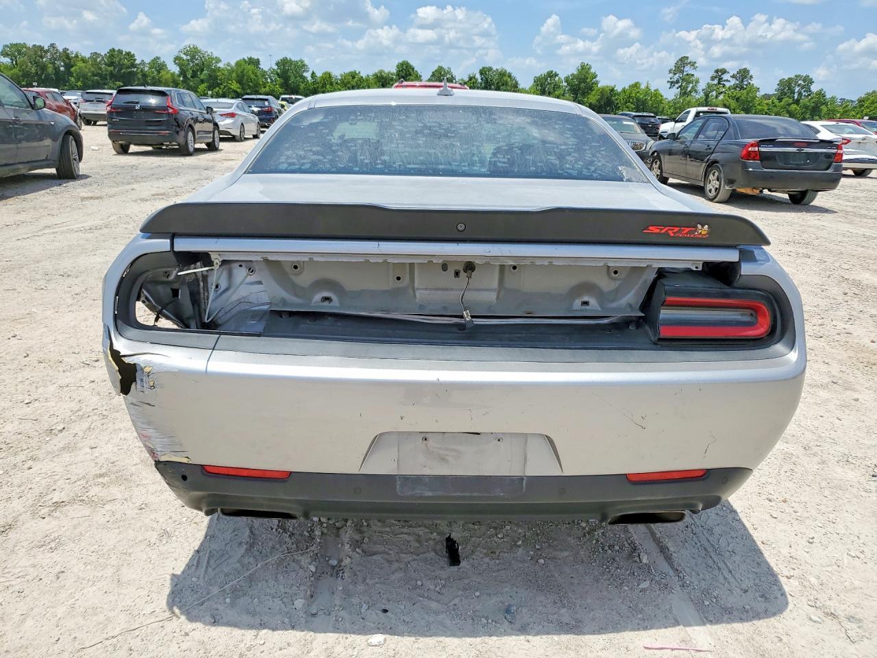 2018 Dodge Challenger R - zdjęcie 6