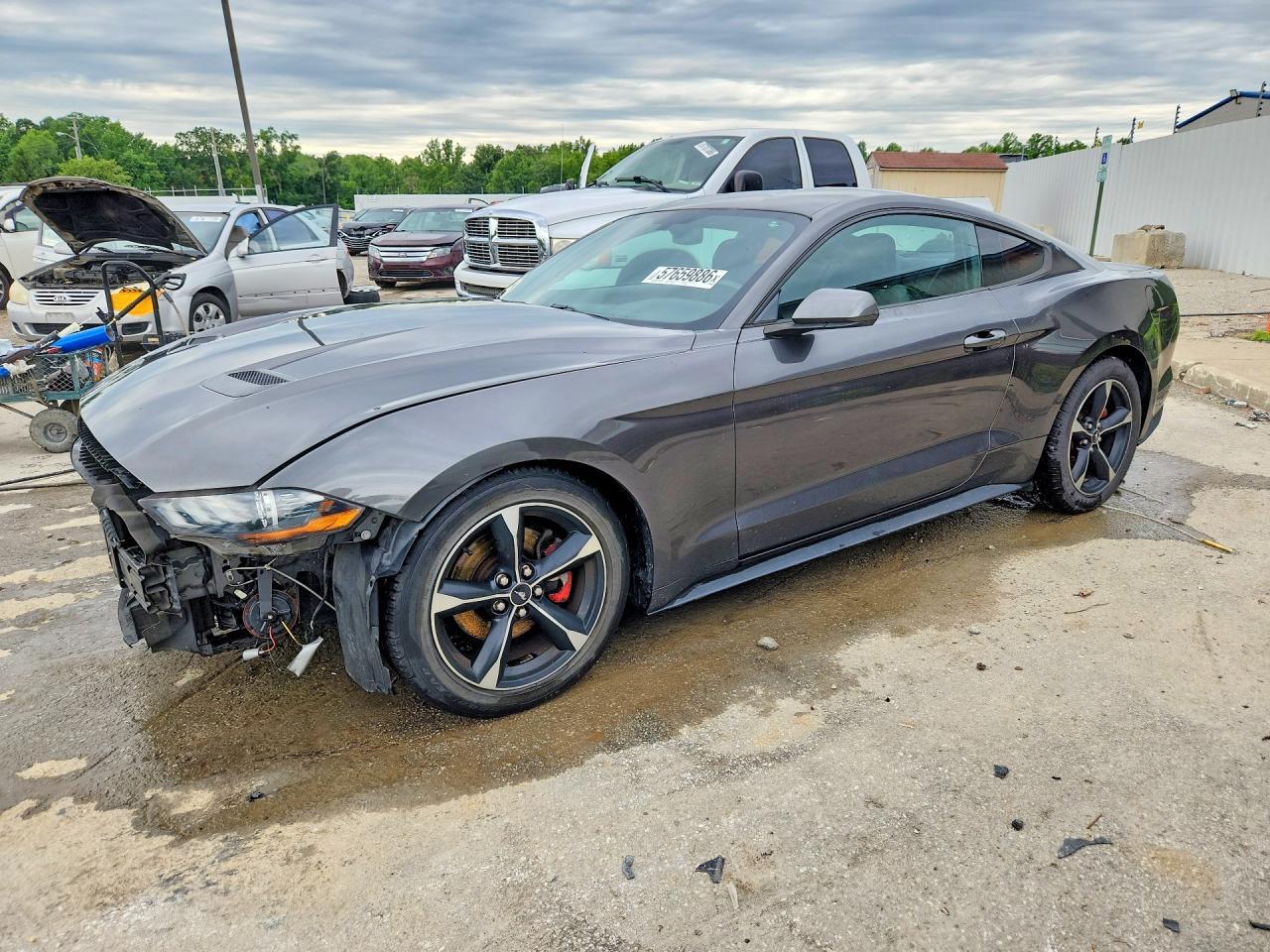 2018 Ford Mustang - zdjęcie główne