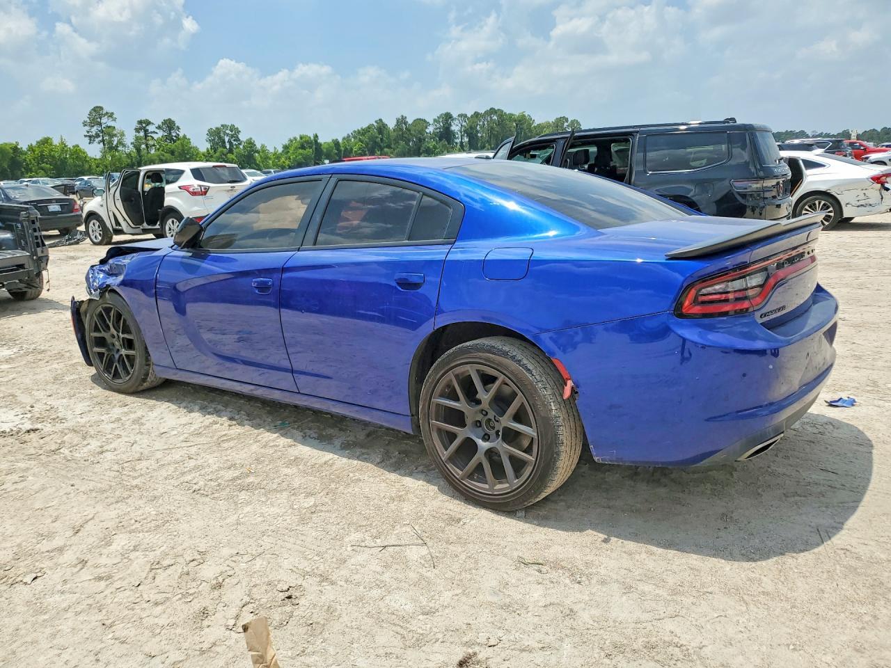 2022 Dodge Charger Sxt - zdjęcie 2