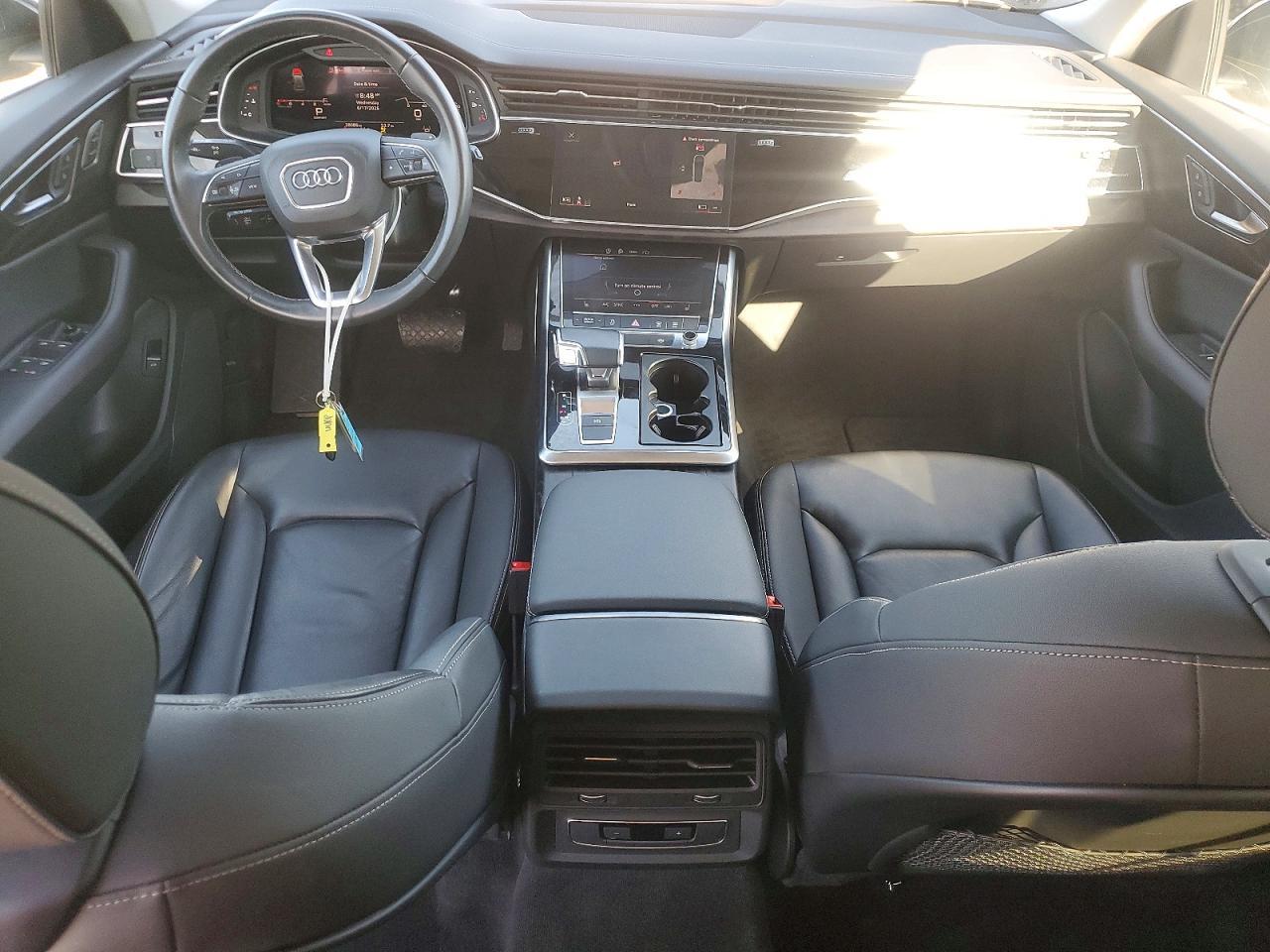 2023 Audi Q8 Premium - zdjęcie 8