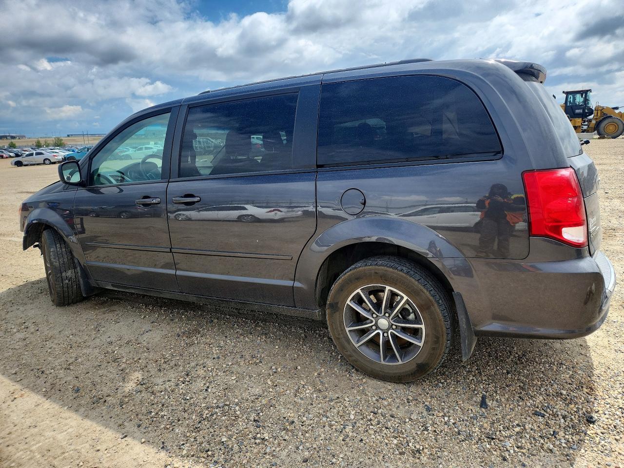 2017 Dodge Grand Caravan Se - zdjęcie 2