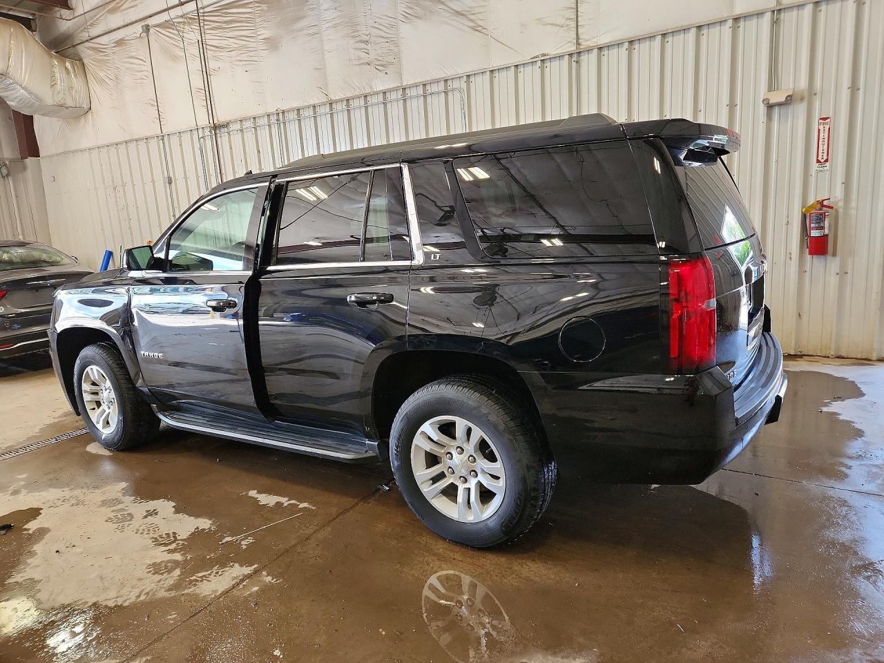 2018 Chevrolet Tahoe K1500 Lt - zdjęcie 2