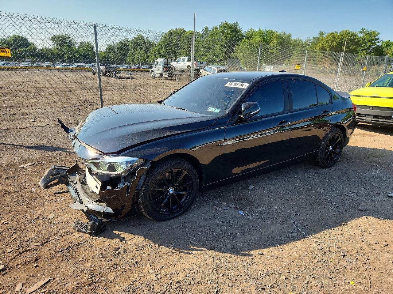 2018 BMW Seria 3 320i - zdjęcie główne