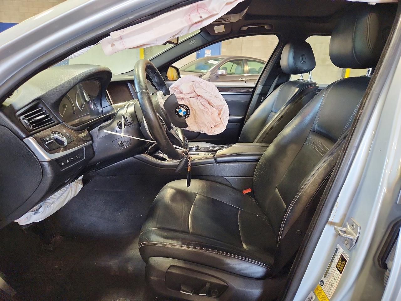 2016 BMW 528 I - zdjęcie 7
