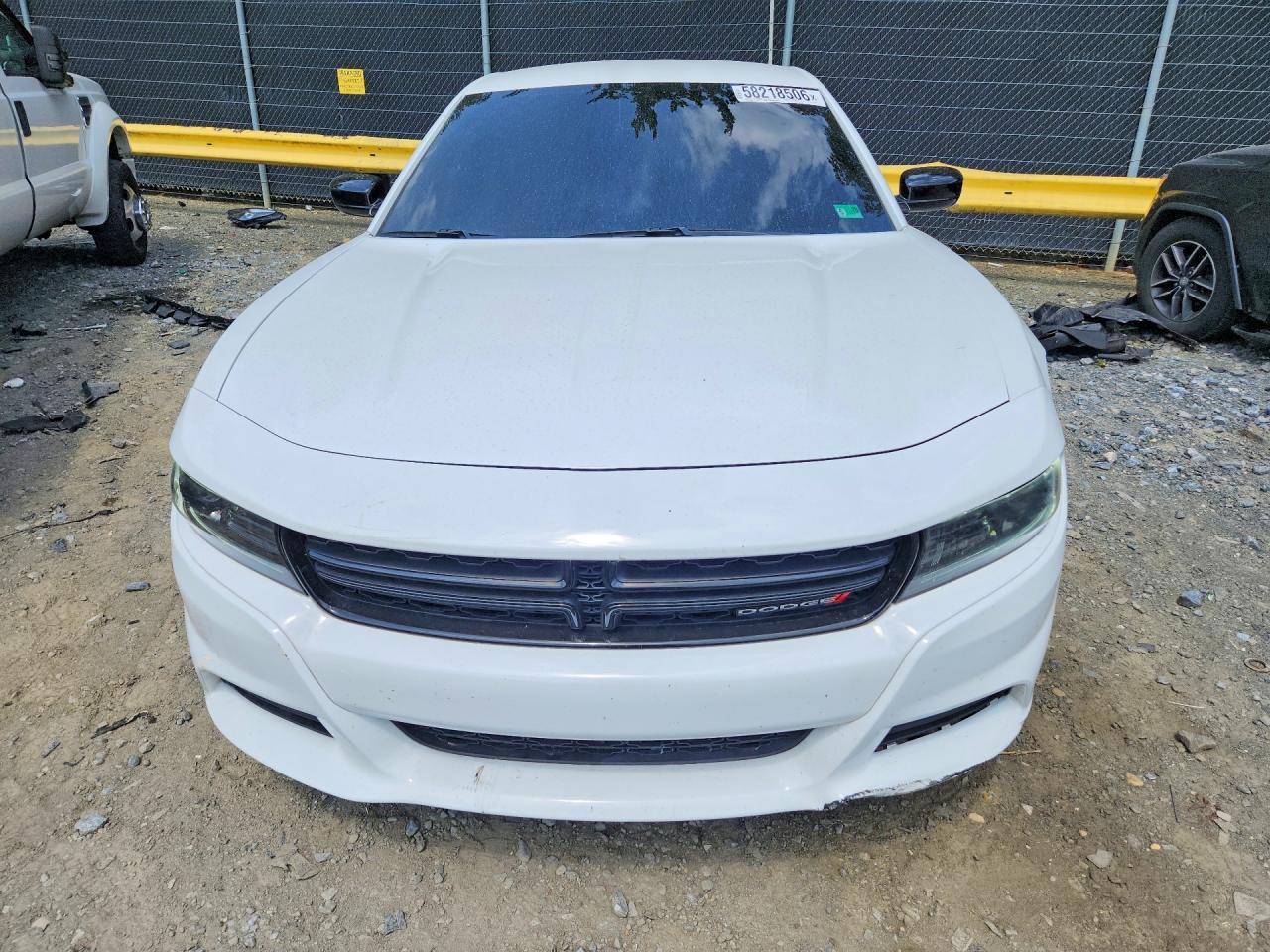 2022 Dodge Charger Sxt - zdjęcie 5