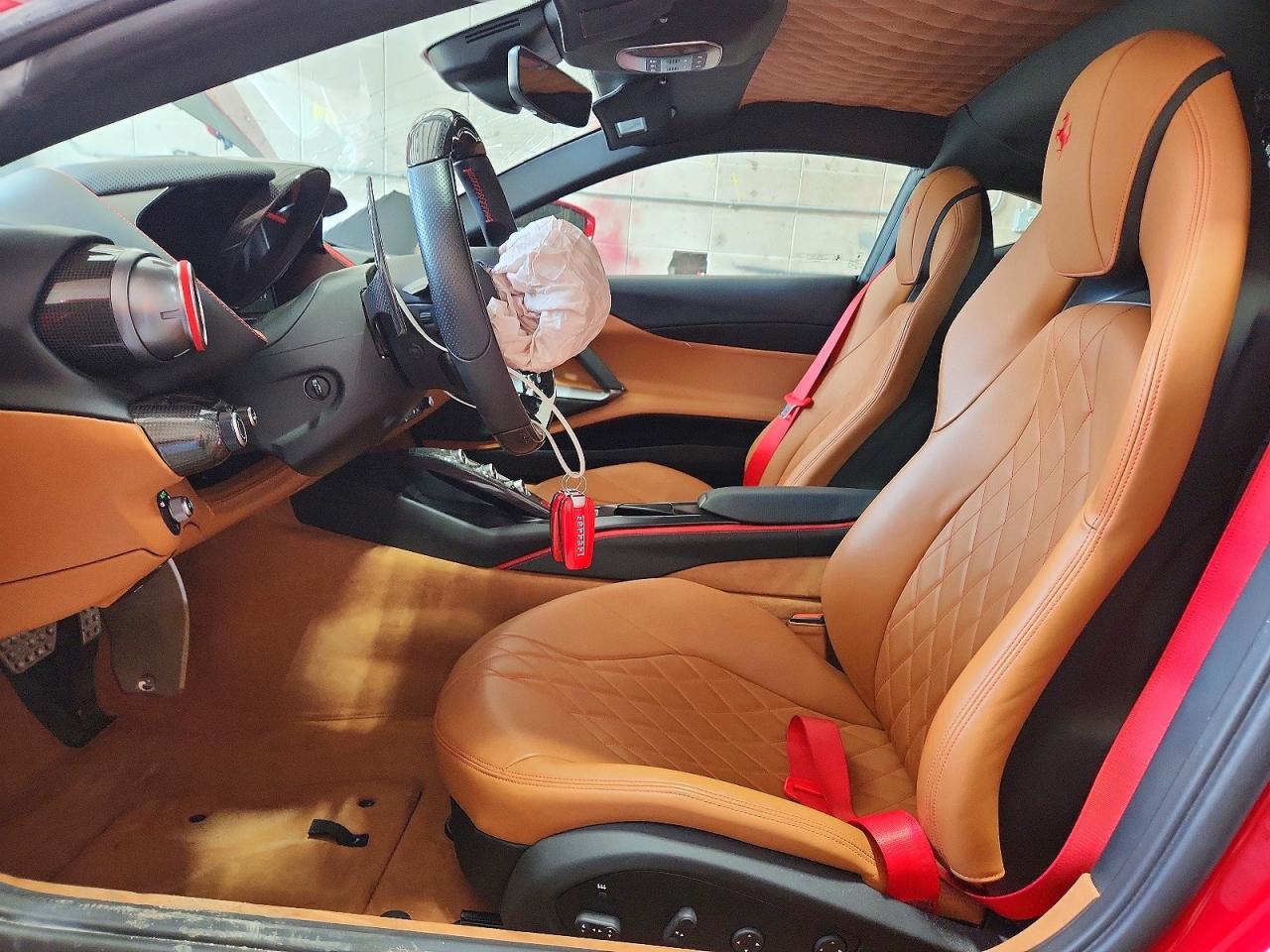 2020 Ferrari 812 Superfast - zdjęcie 7