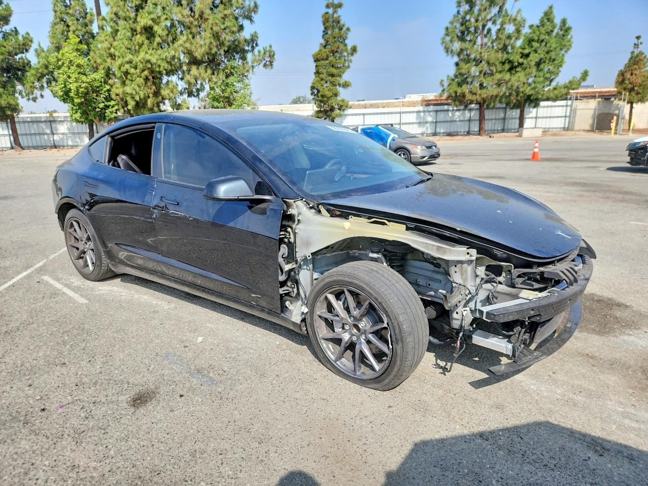 2023 Tesla Model 3 - zdjęcie 4