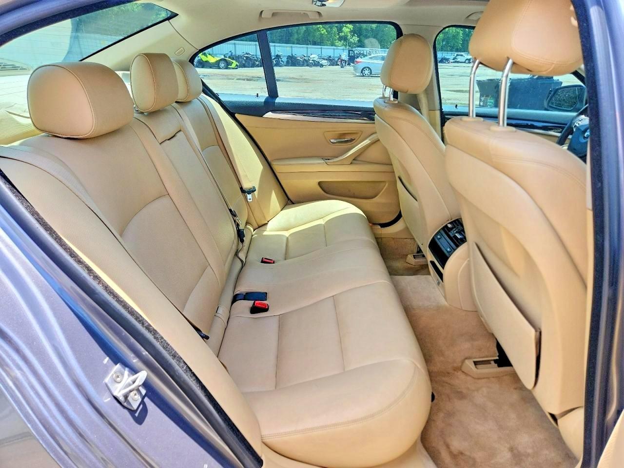 2014 BMW 535 I - zdjęcie 10