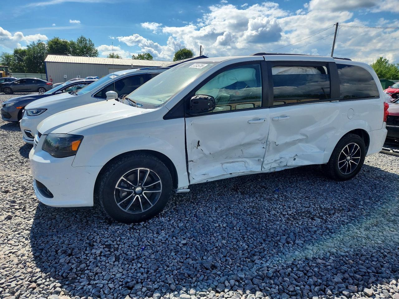 2019 Dodge Grand Caravan Gt - zdjęcie główne