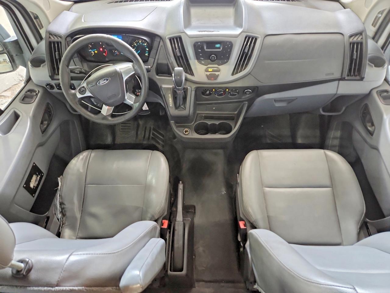 2017 Ford Transit T-250 - zdjęcie 8