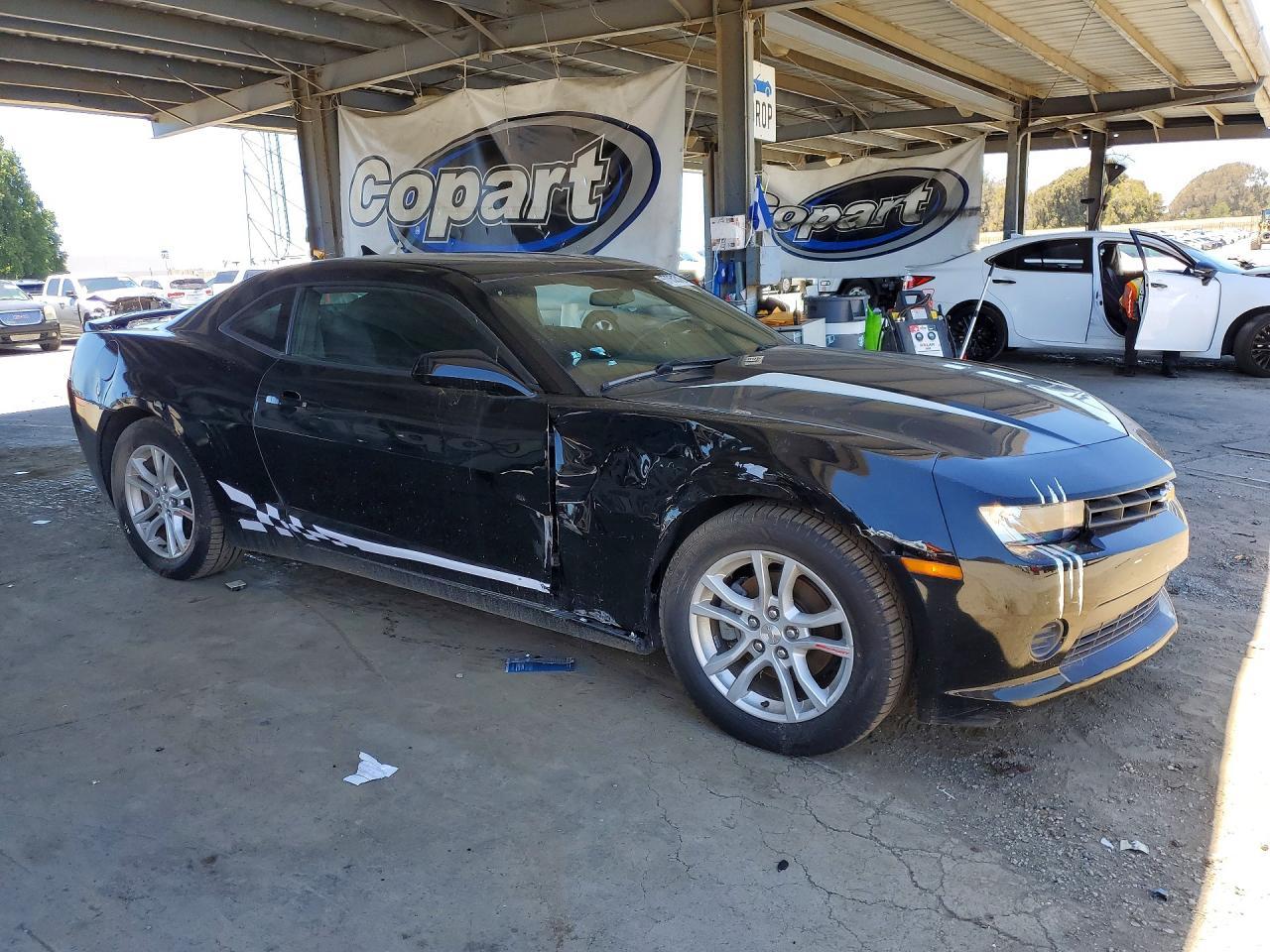 2015 Chevrolet Camaro Ls - zdjęcie 4