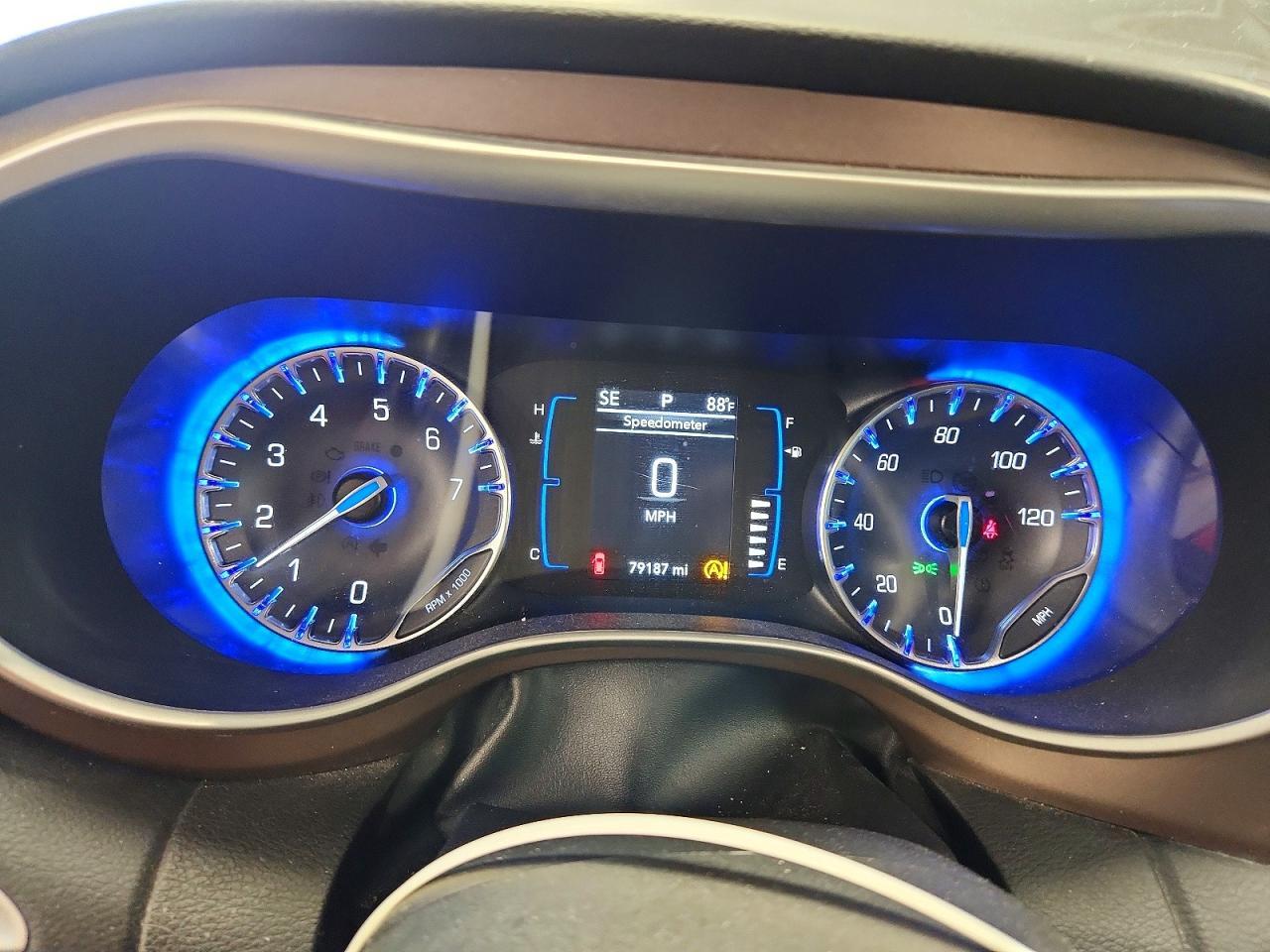 2022 Chrysler Voyager Lx - zdjęcie 9