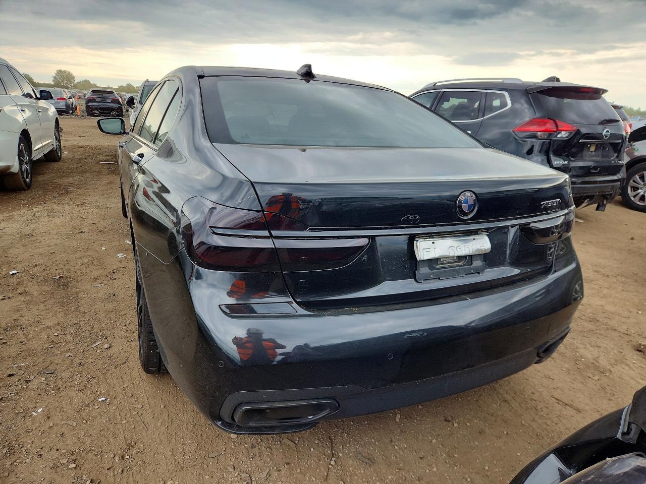 2018 BMW Seria 7 B7 - zdjęcie 6