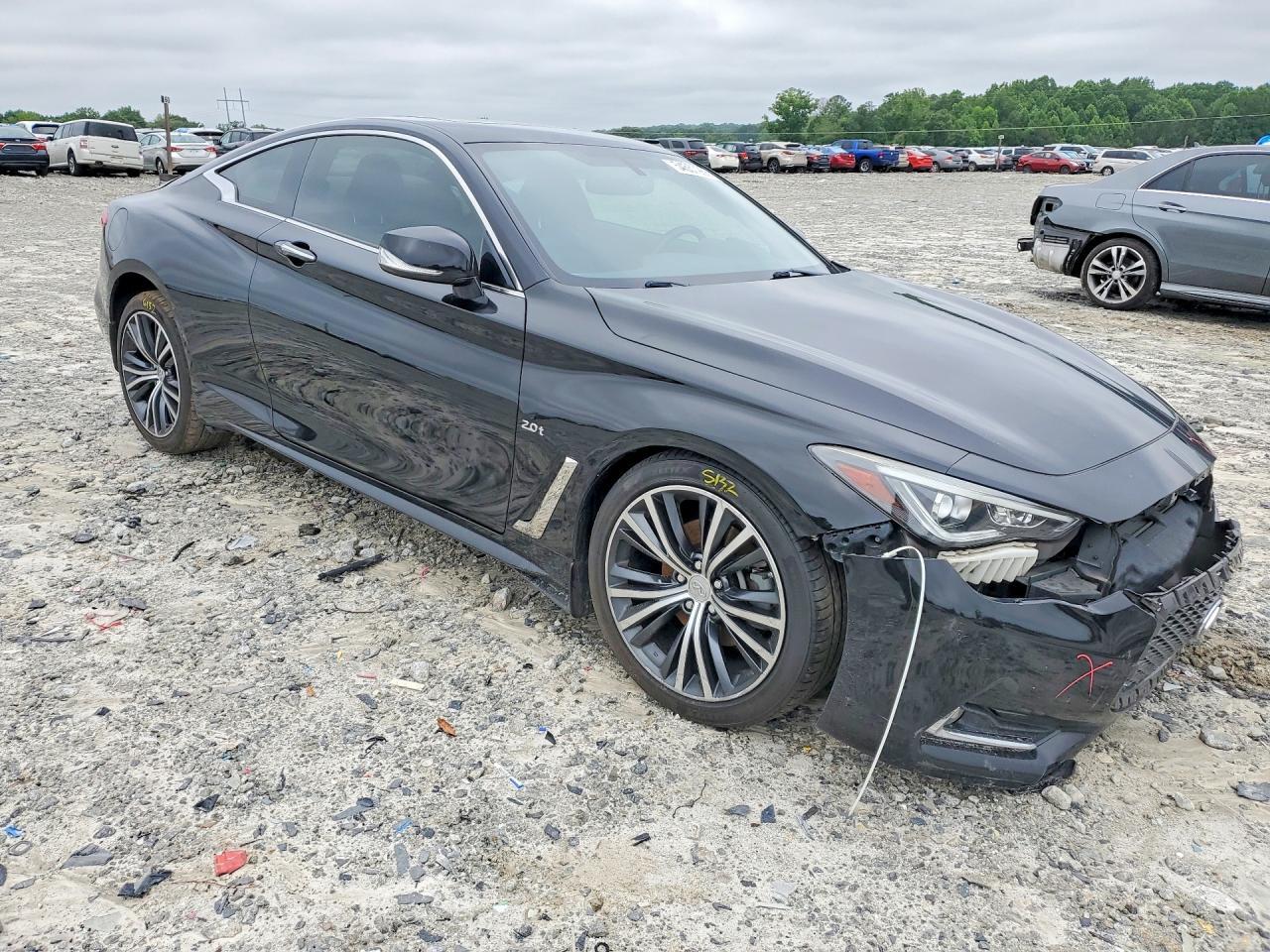 Infiniti Q60 - zdjęcie 4