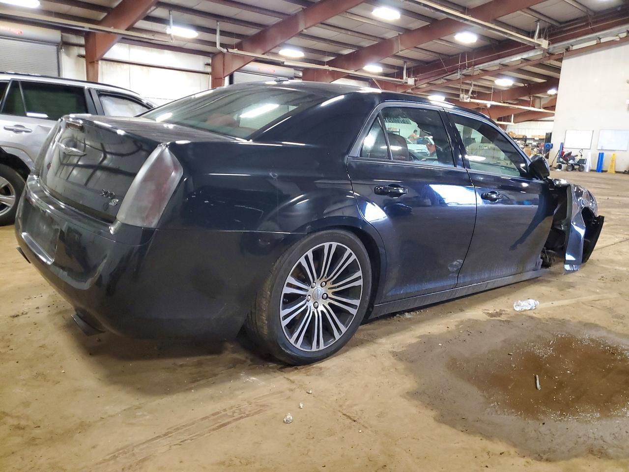 2013 Chrysler 300 S - zdjęcie 3