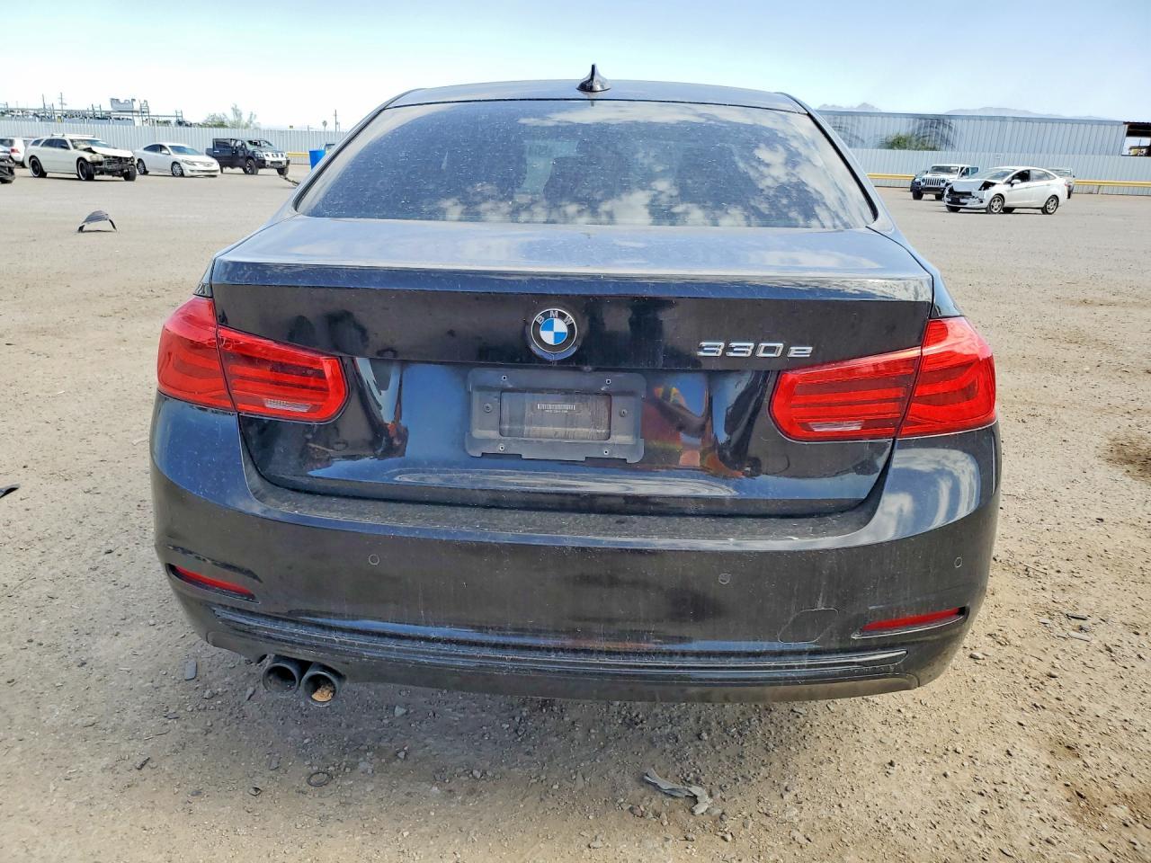 2017 BMW 330E - zdjęcie 6
