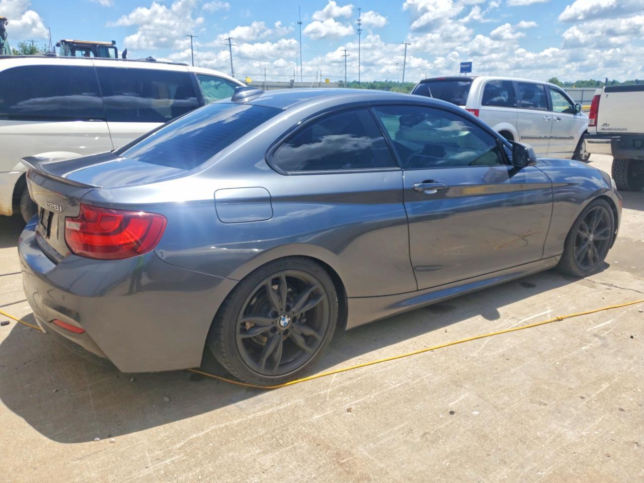 2015 BMW Seria 2 Coupe 228i - zdjęcie 3