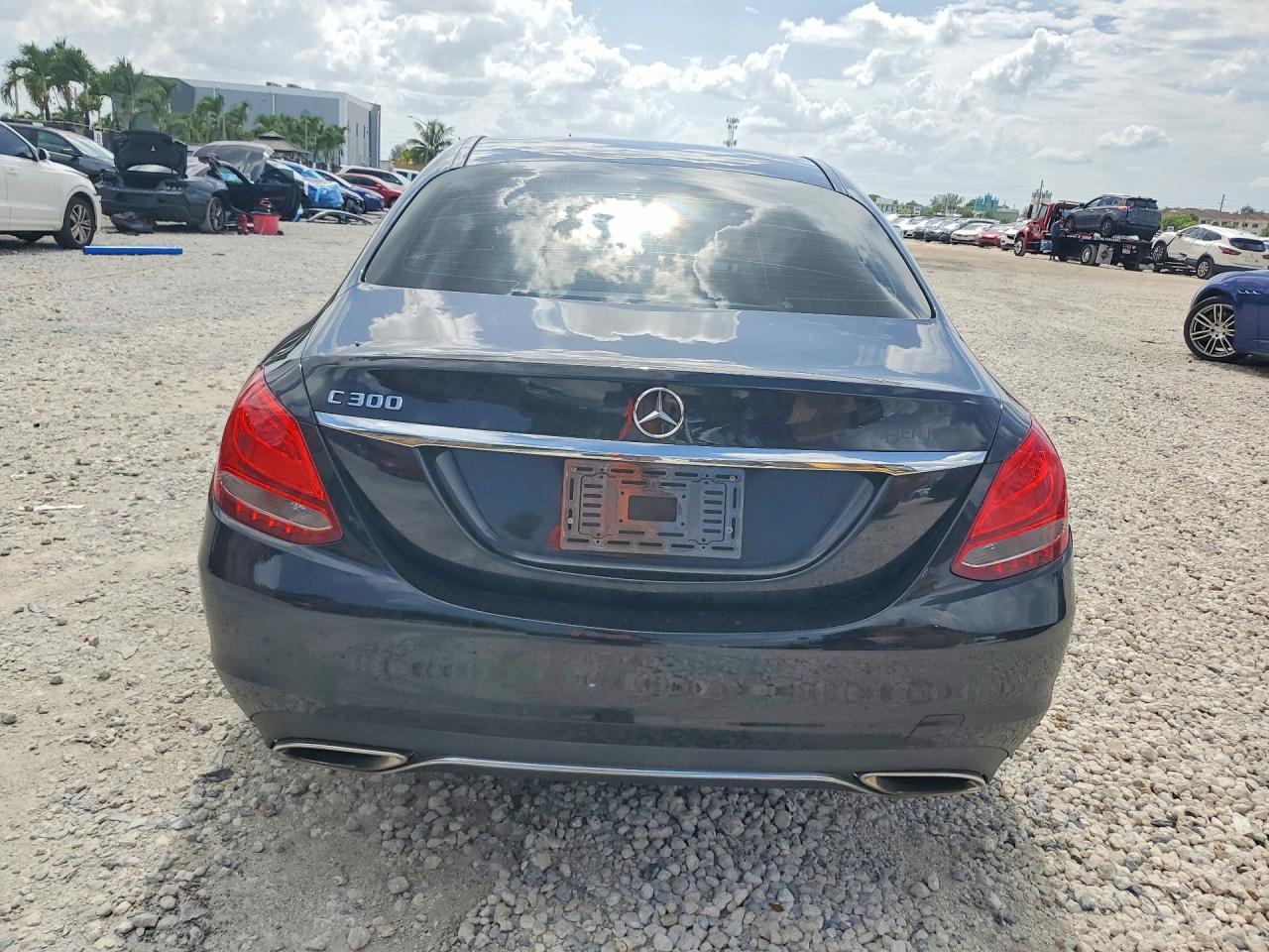 2018 Mercedes-Benz C 300 - zdjęcie 6