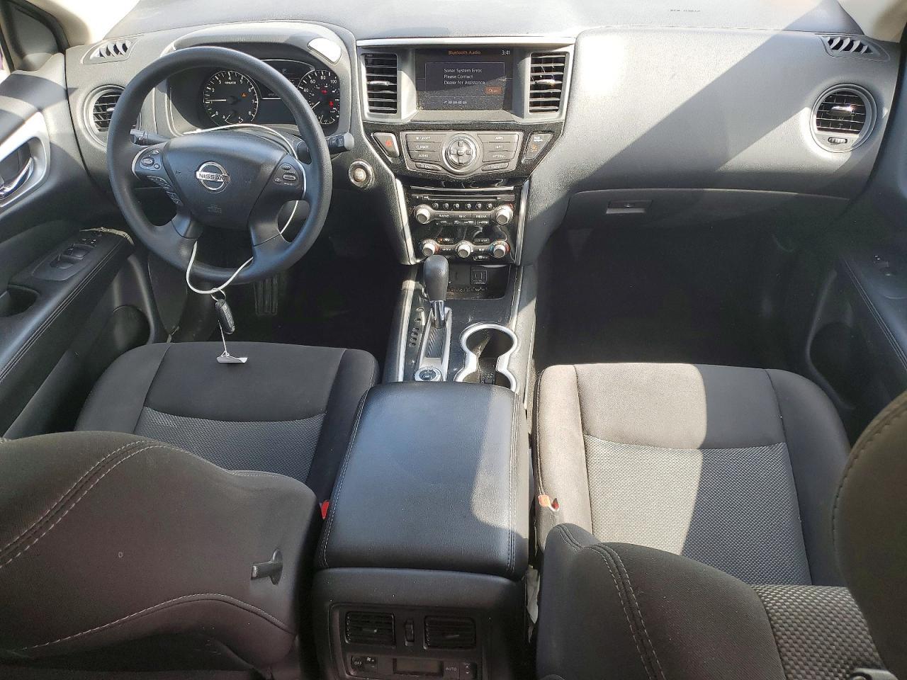 2019 Nissan Pathfinder S - zdjęcie 8
