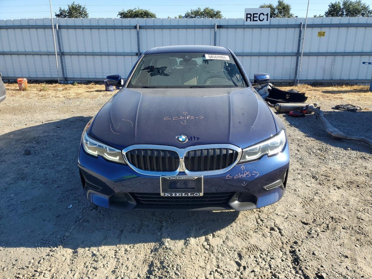 2020 BMW 330I - zdjęcie 5