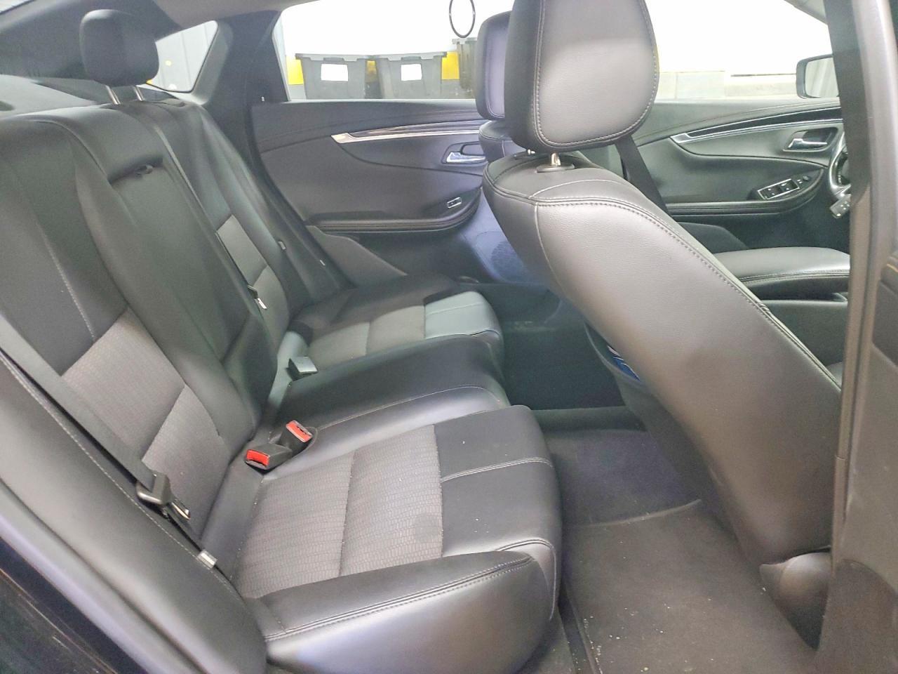 2020 Chevrolet Impala Lt - zdjęcie 10