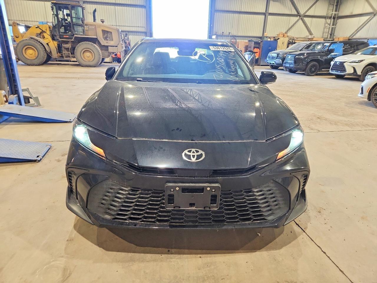 2026 Toyota Camry Xse - zdjęcie 5