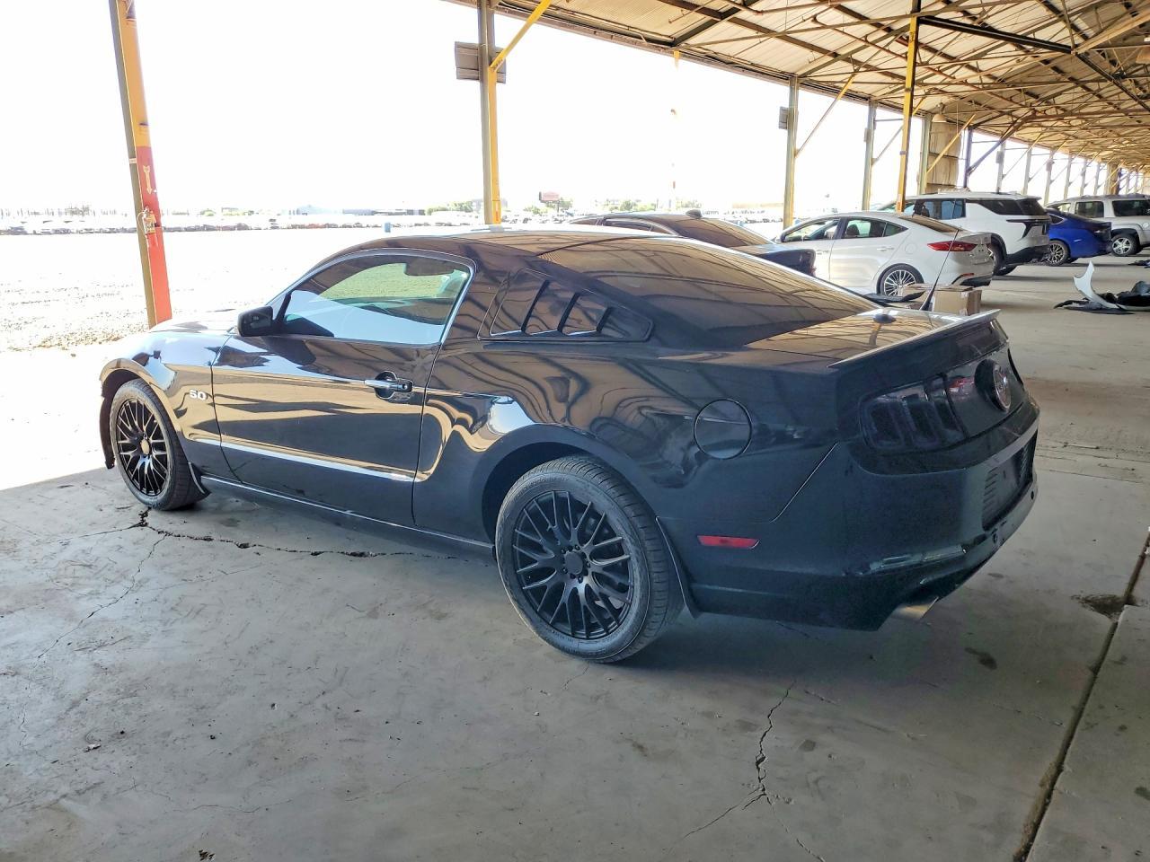 2014 Ford Mustang Gt - zdjęcie 2