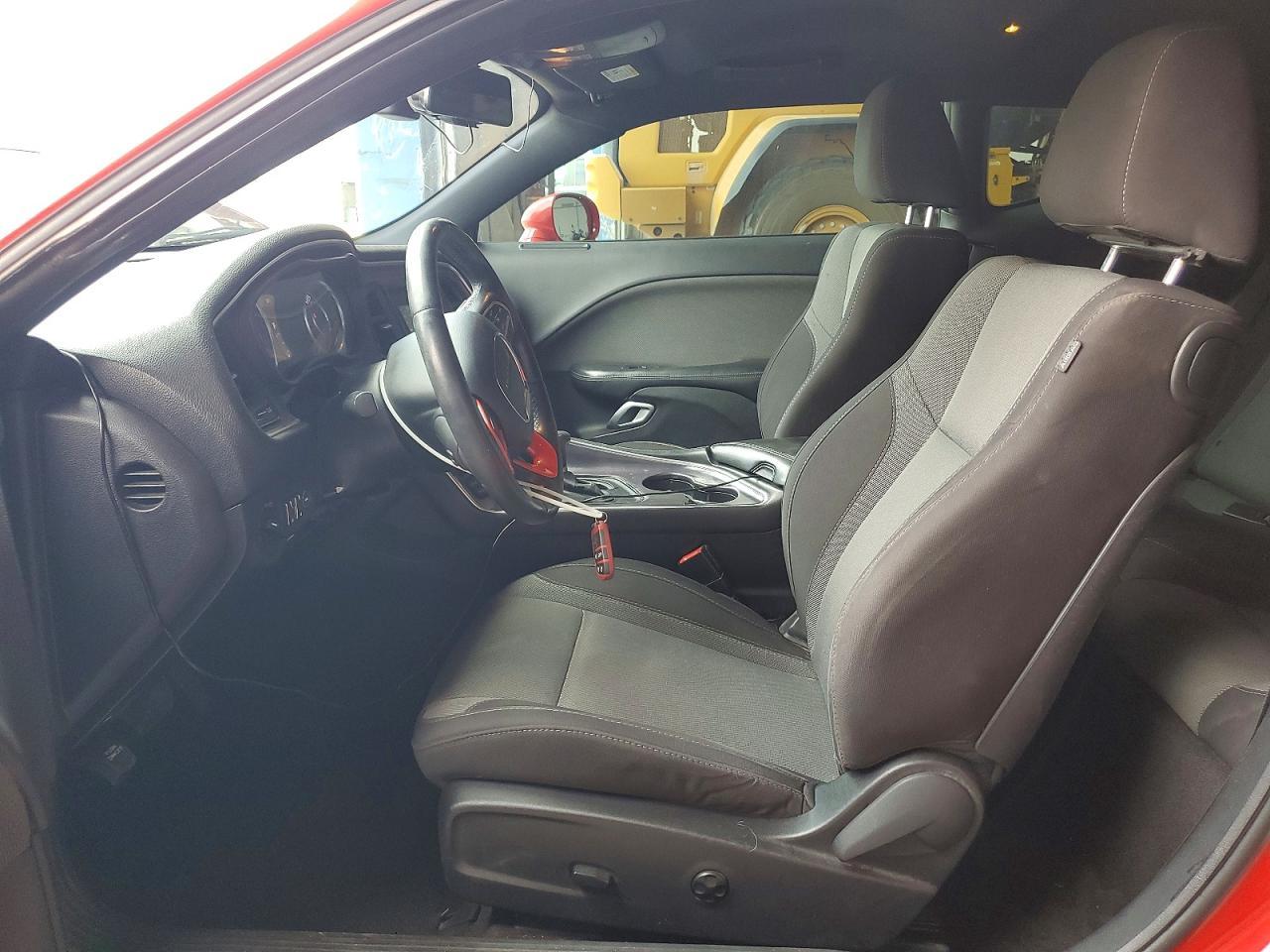 2015 Dodge Challenger Sxt - zdjęcie 7