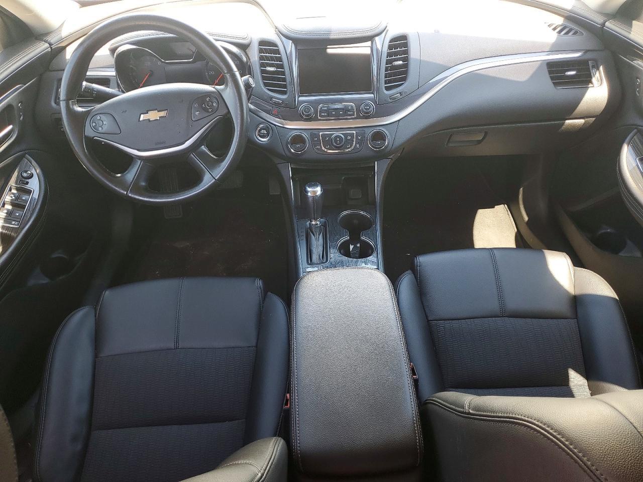 2018 Chevrolet Impala Lt - zdjęcie 8