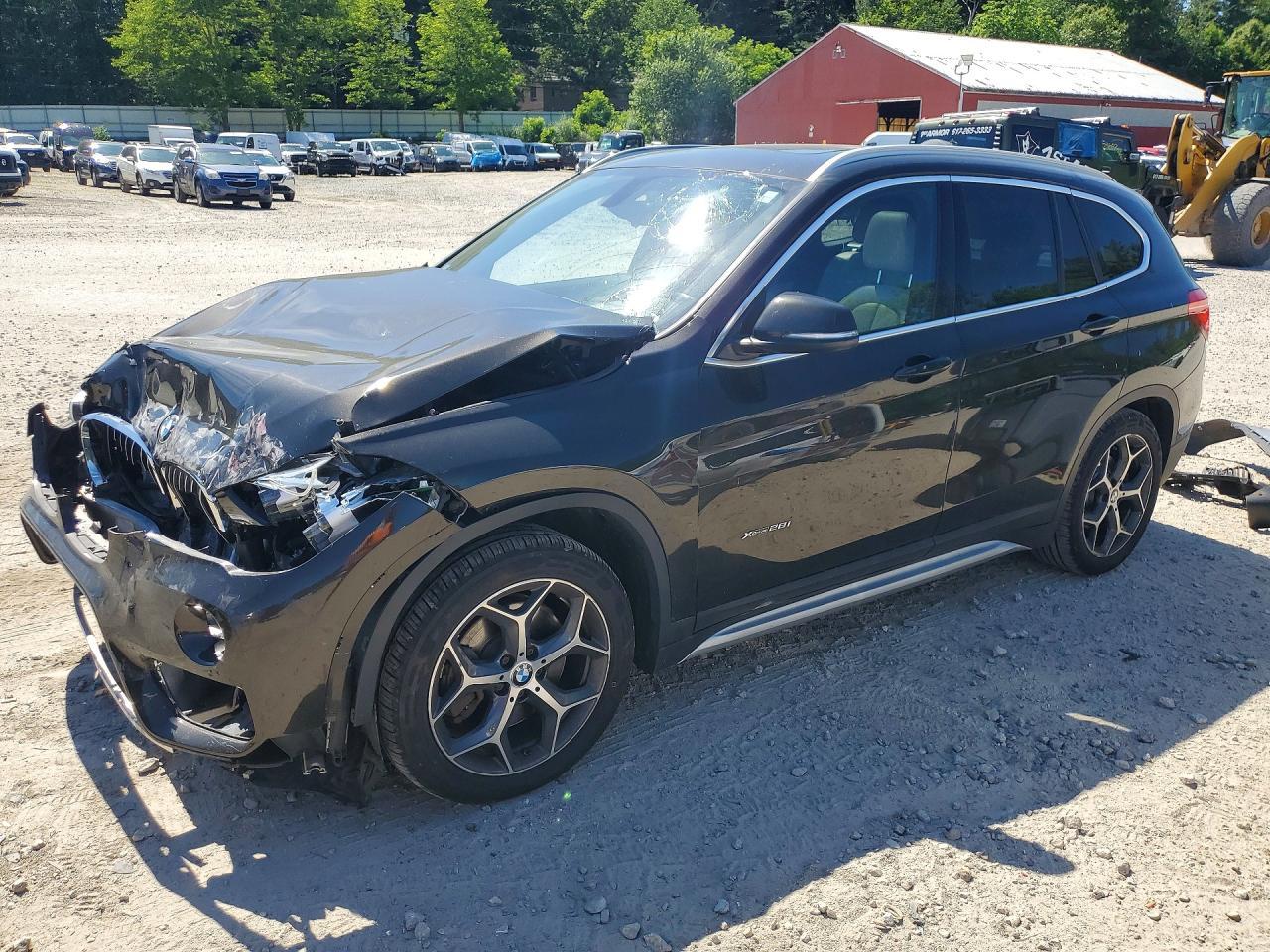 2016 BMW X1 xDrive28I - zdjęcie główne