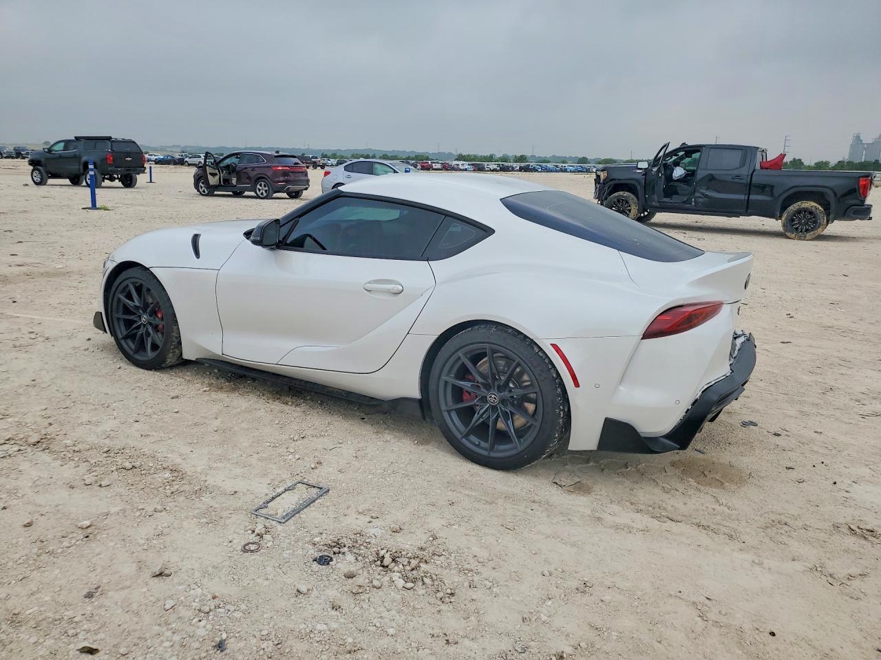 2026 Toyota Gr Supra 3.0 Premium - zdjęcie 3