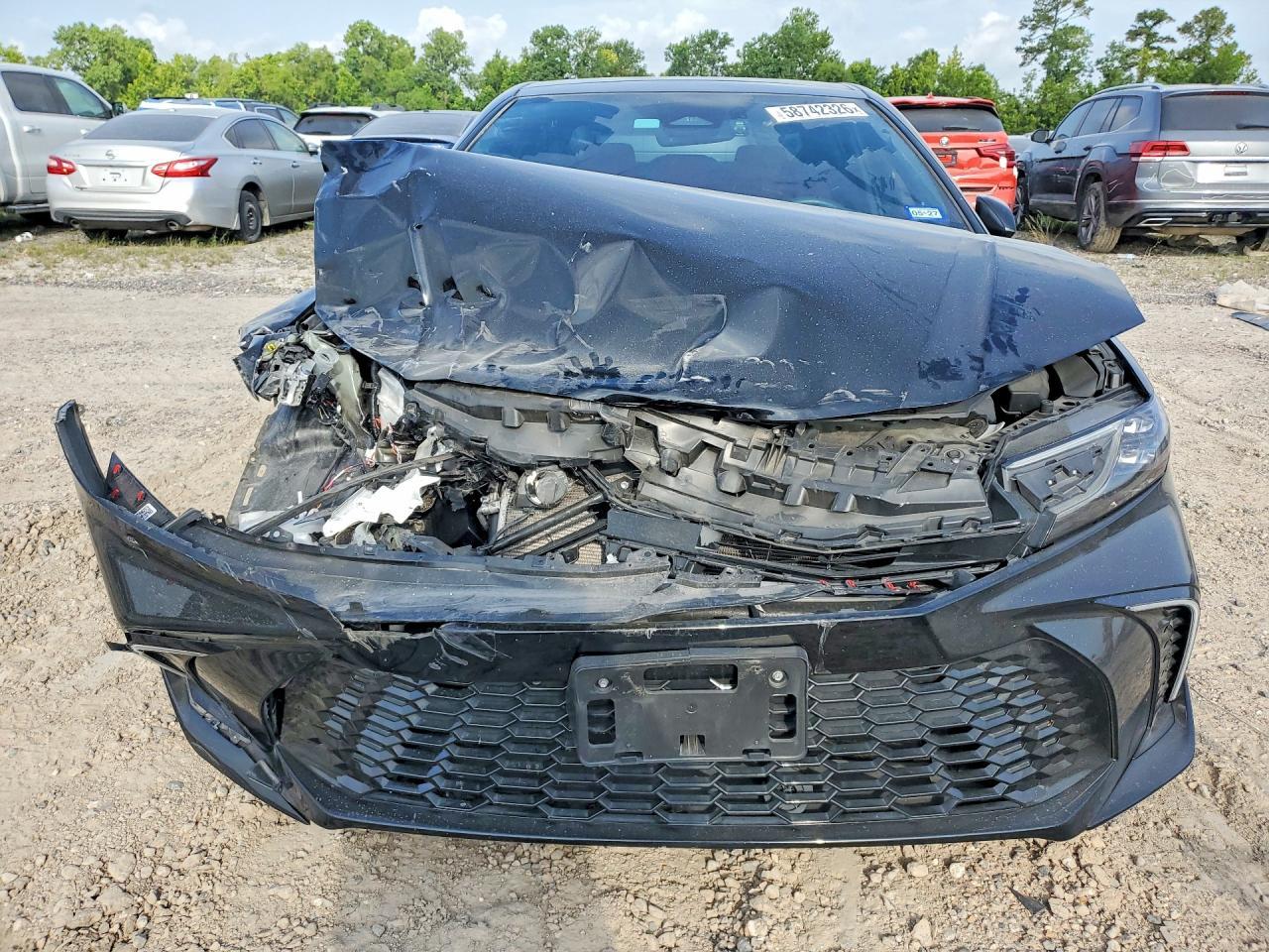 2025 Toyota Camry Xse - zdjęcie 5