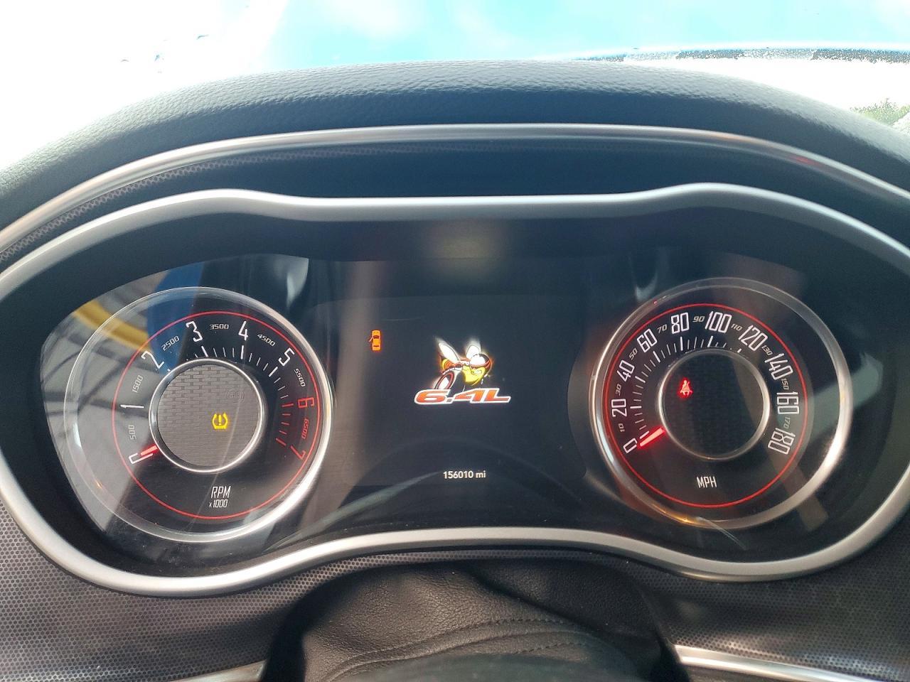 2016 Dodge Challenger R - zdjęcie 9