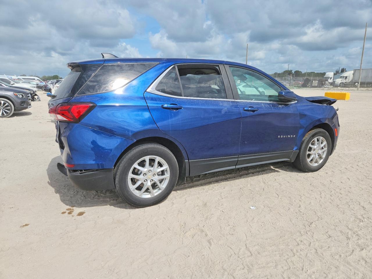 2023 Chevrolet Equinox Lt - zdjęcie 3