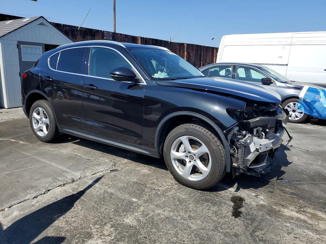 2020 Alfa Romeo Stelvio - zdjęcie 4