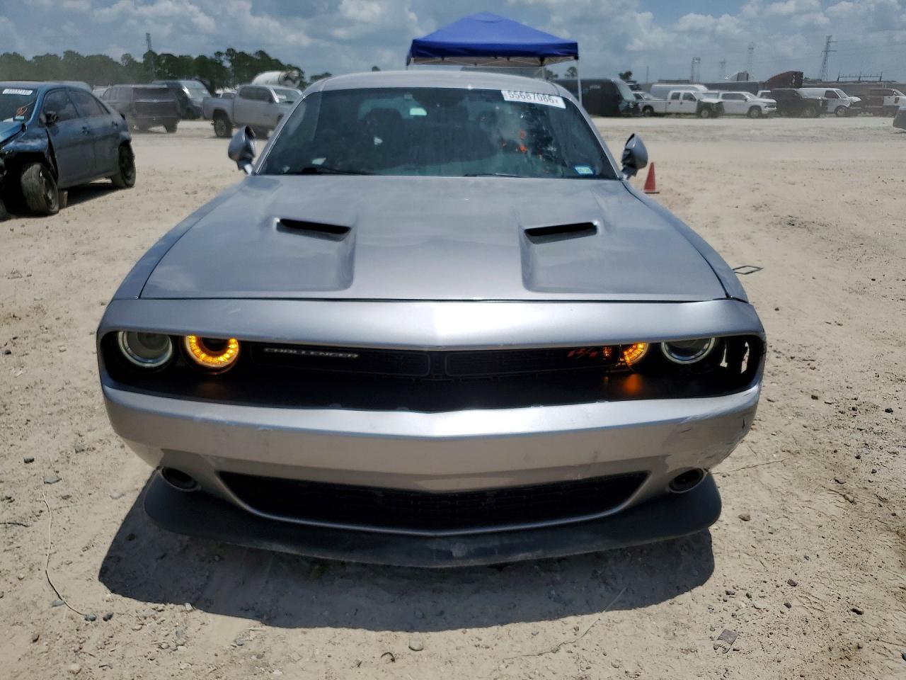 2018 Dodge Challenger R - zdjęcie 5