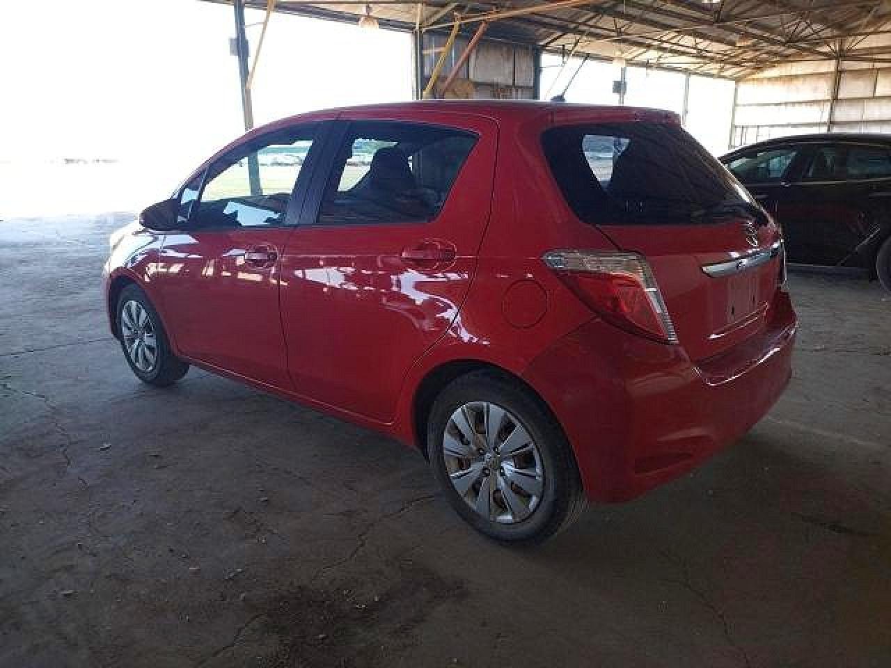 2014 Toyota Yaris - zdjęcie 2