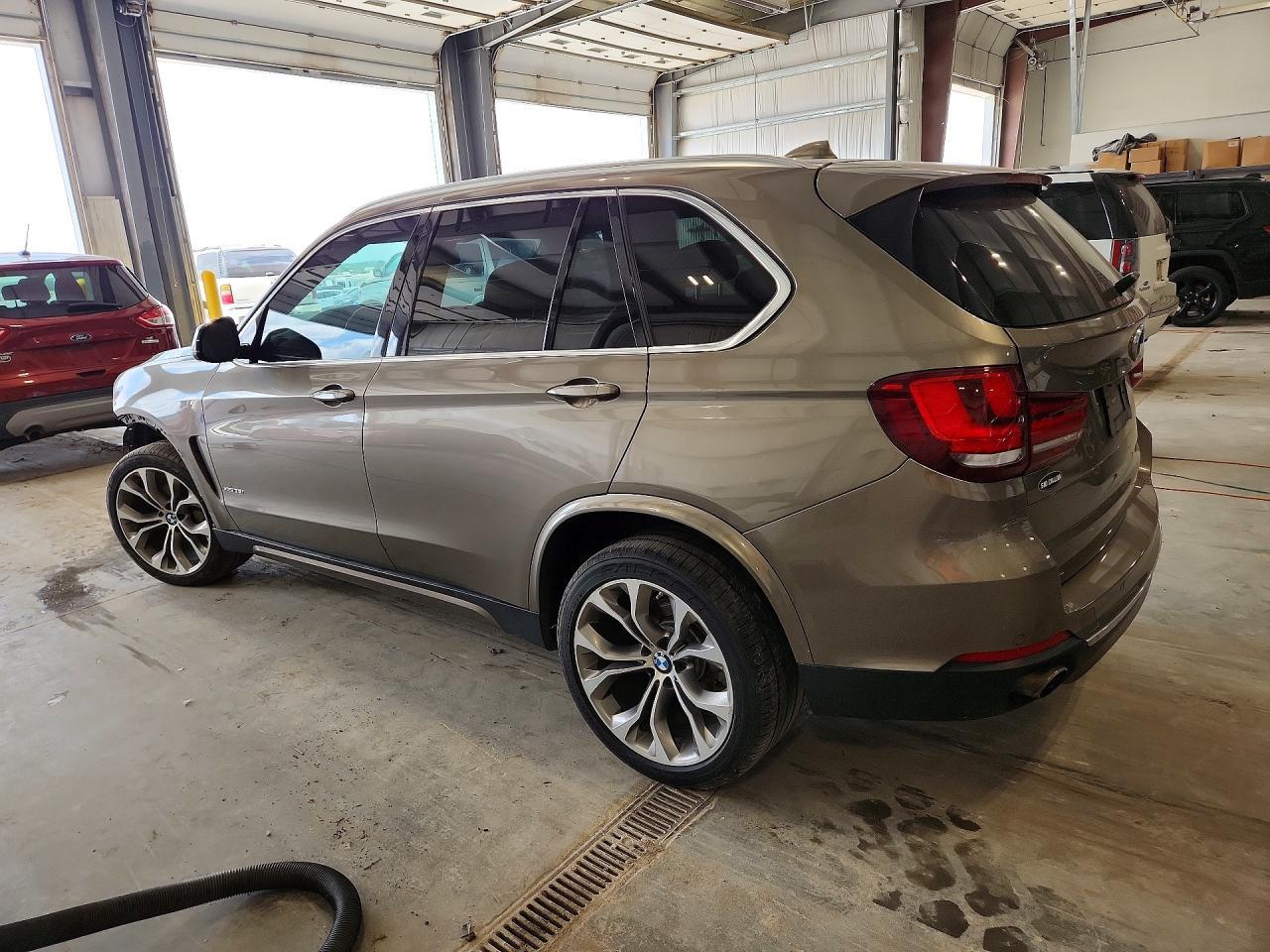 2017 BMW X5 xDrive35I - zdjęcie 2
