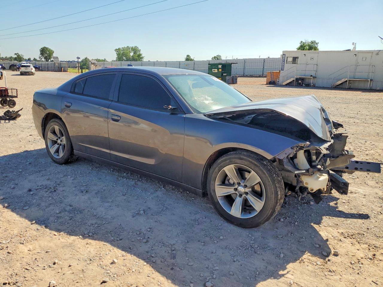 2016 Dodge Charger Sxt - zdjęcie 4