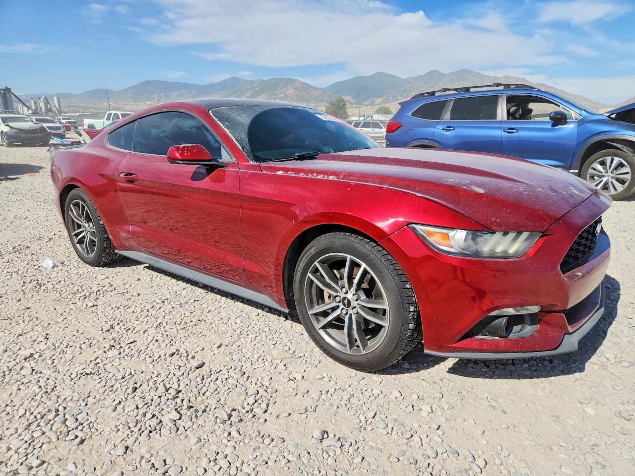 2017 Ford Mustang - zdjęcie 4