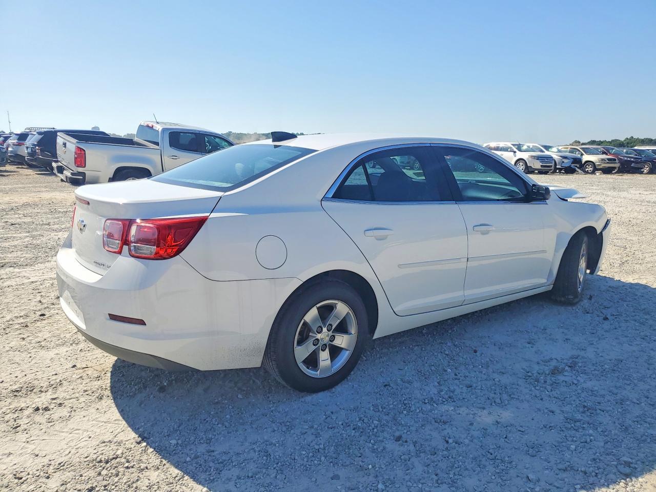2016 Chevrolet Malibu Limited Ls - zdjęcie 3