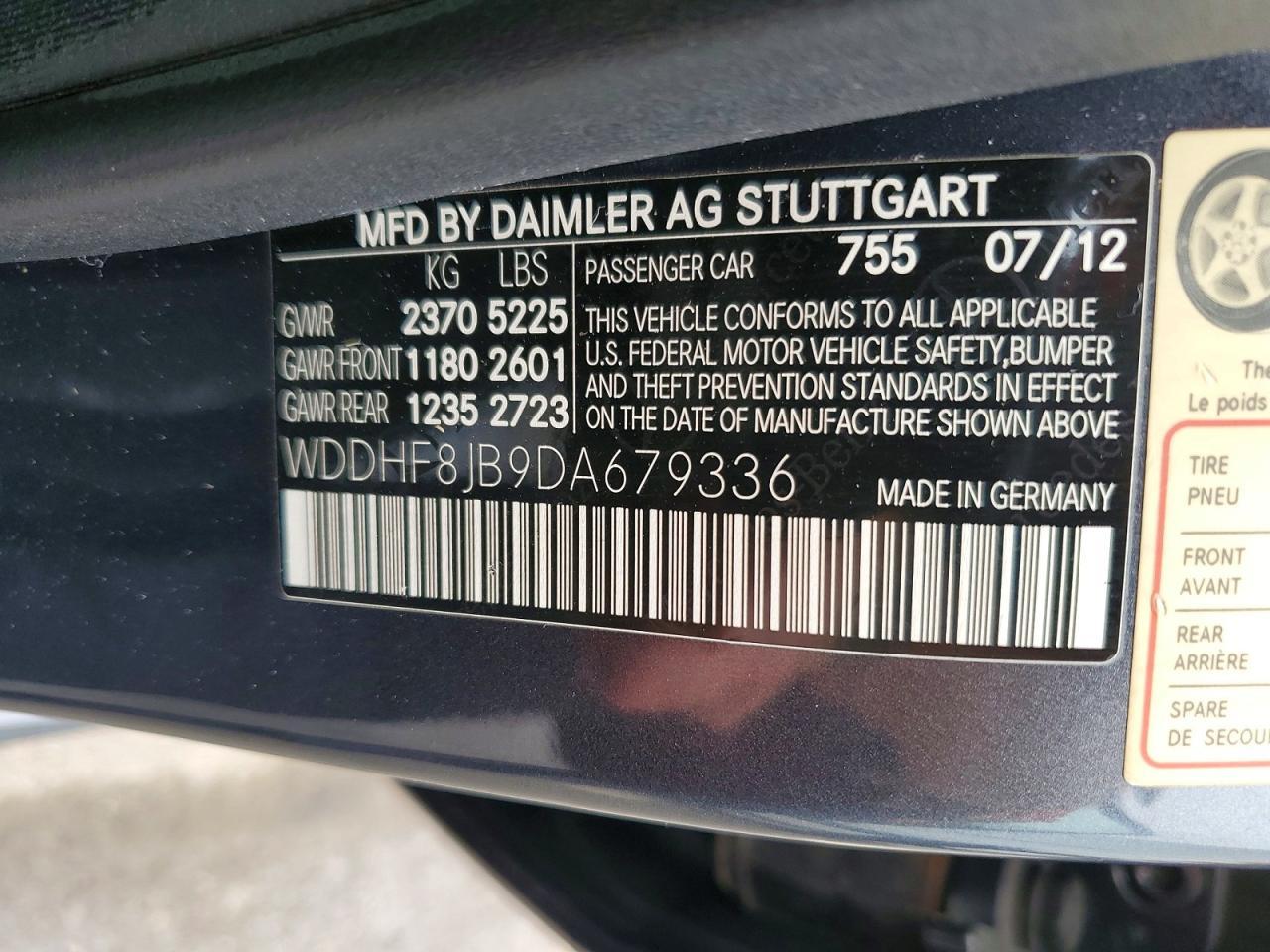 2013 Mercedes-Benz E 350 4Matic - zdjęcie 12