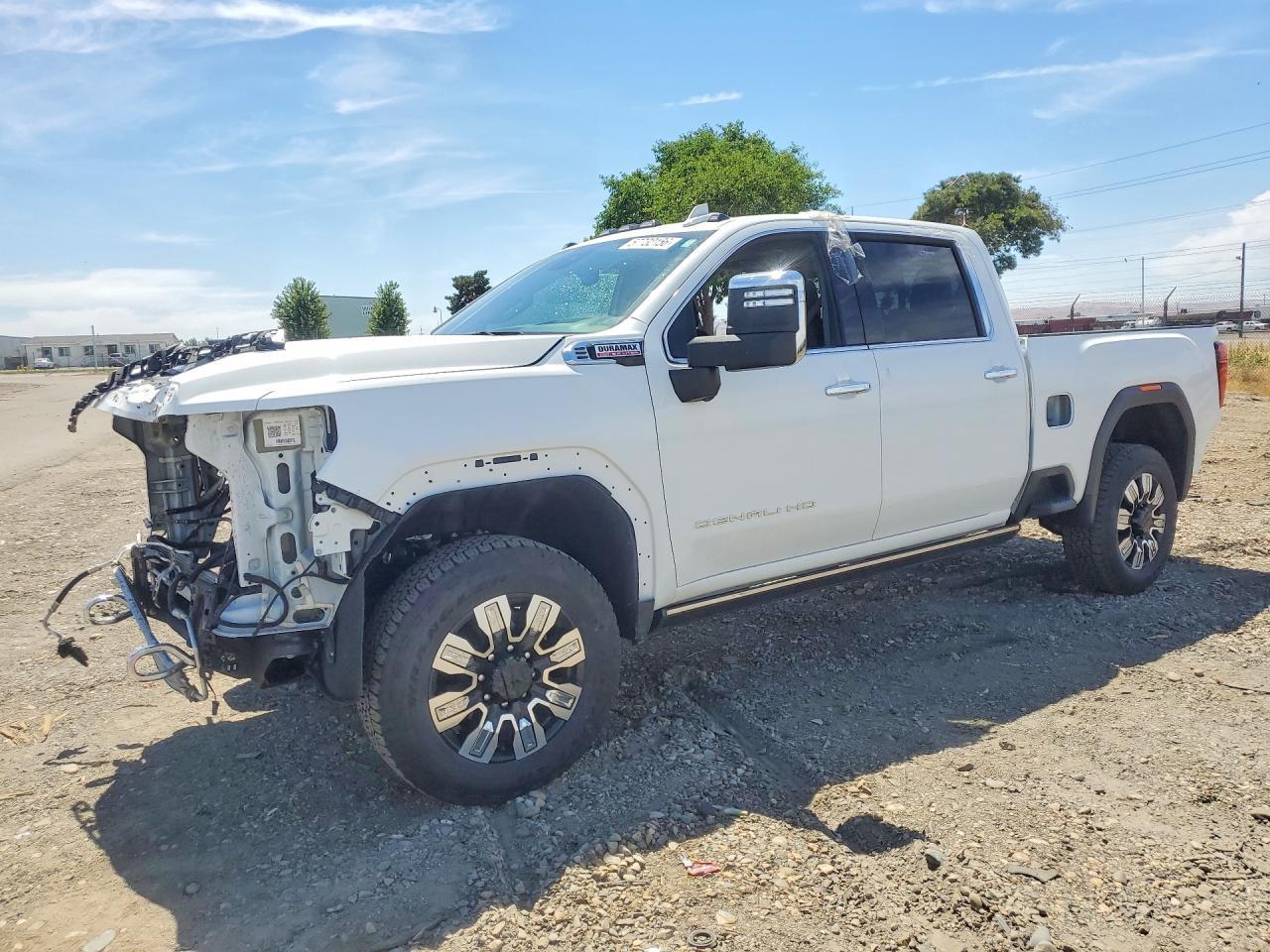 2025 GMC Sierra K3500 Denali - zdjęcie główne