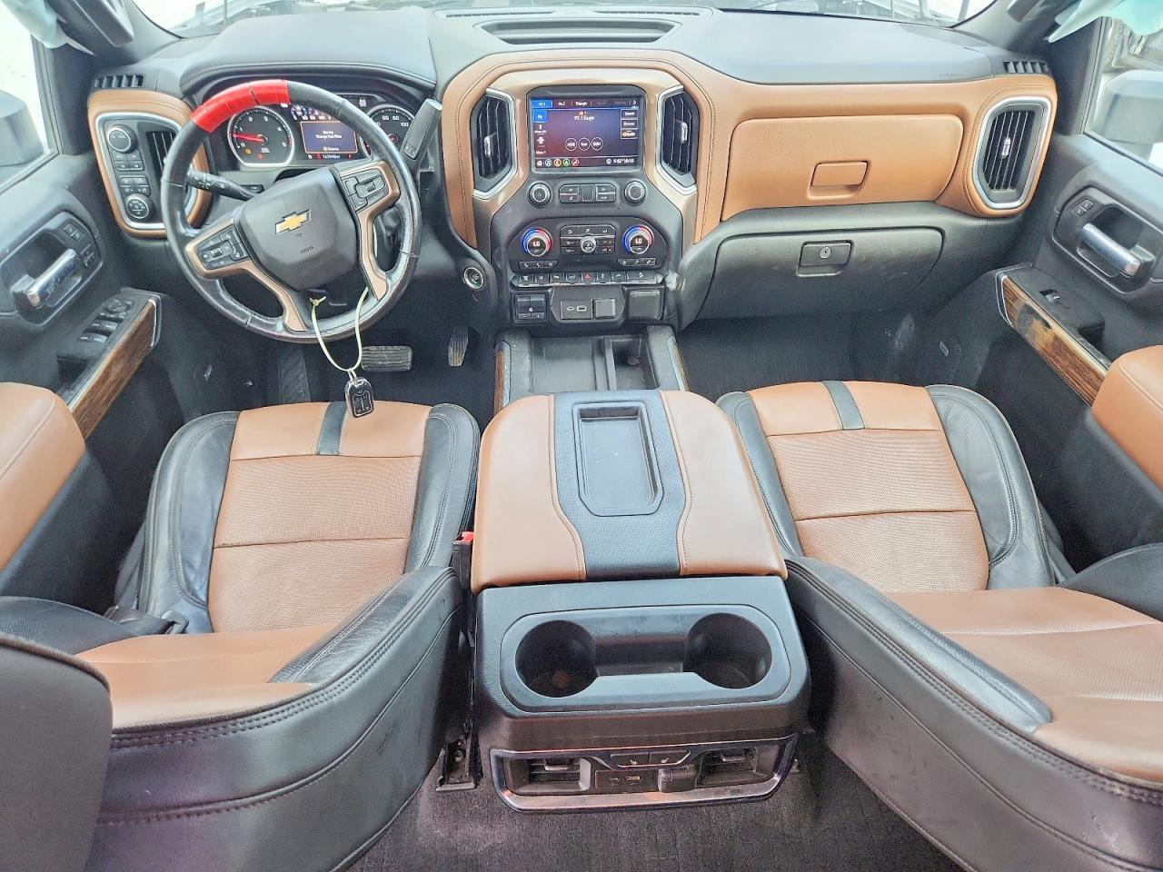 2020 Chevrolet Silverado K2500 High Country - zdjęcie 8