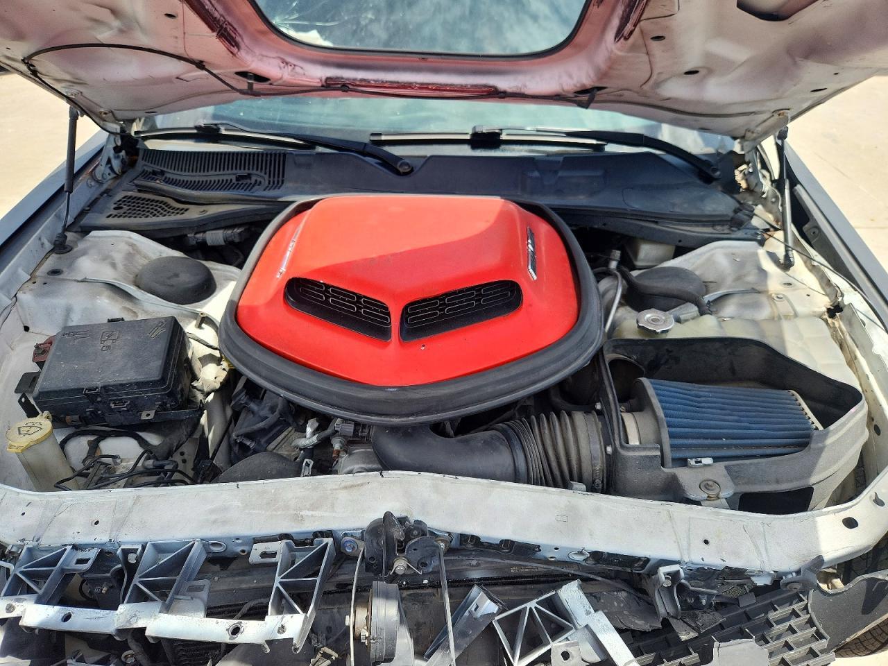 2016 Dodge Challenger R - zdjęcie 12