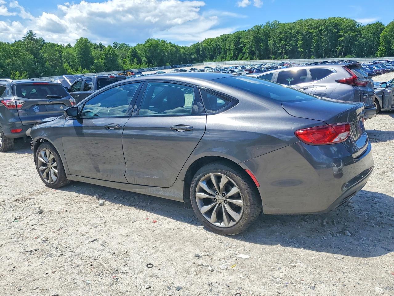2015 Chrysler 200 S - zdjęcie 2