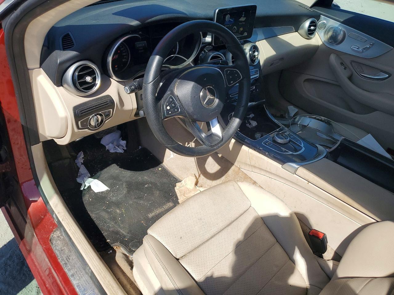 2017 Mercedes-Benz C 300 - zdjęcie 8