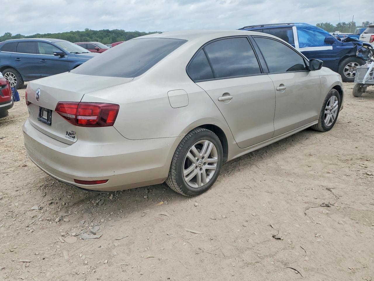 2016 Volkswagen Jetta S - zdjęcie 3