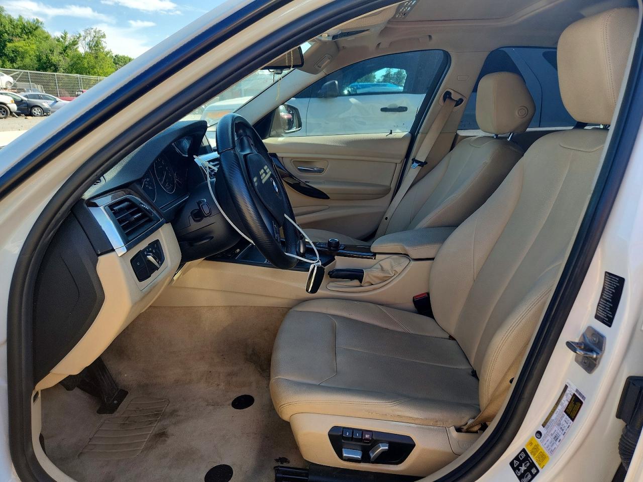 2016 BMW 320 Xi - zdjęcie 7